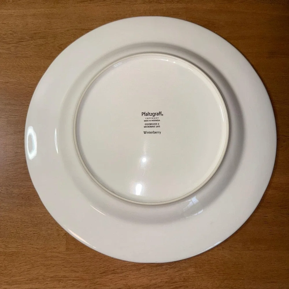 Pfaltzgraff Winterberry Plate of Sharing Christmas Holly Holiday Platter 12in